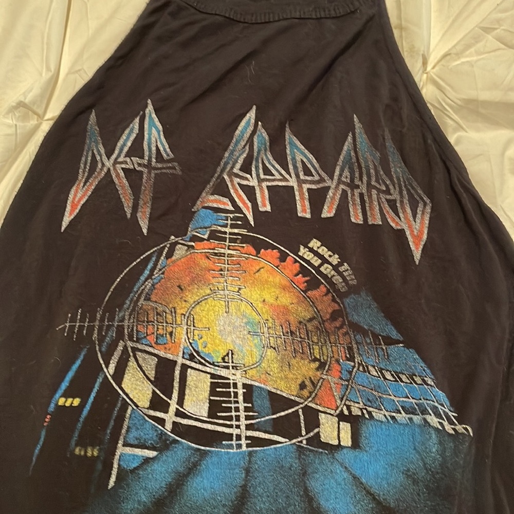 Black Graphic Halter Tank Top - Pyromania Print - Picture 2 of 3